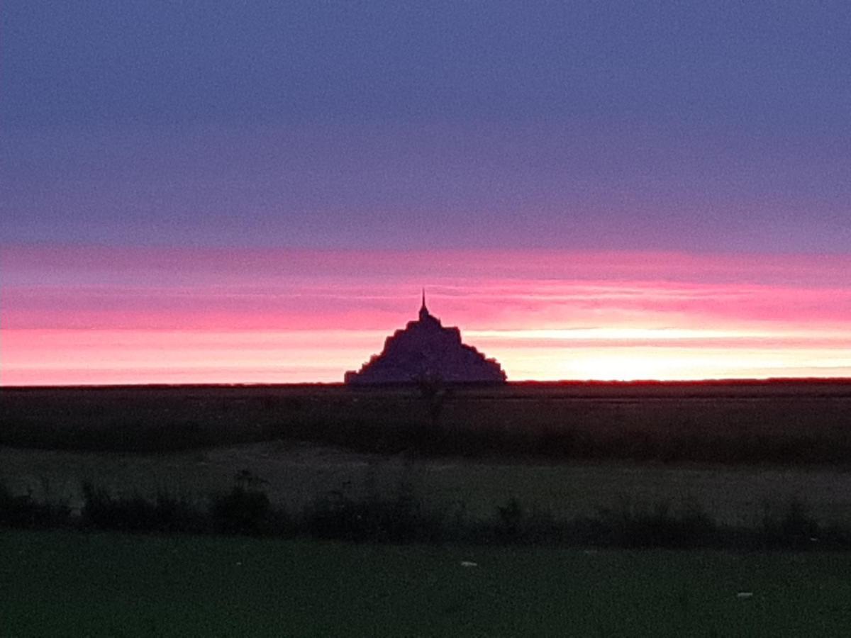 A L'ombre Du Mont St Michel Maison d'hôtes *